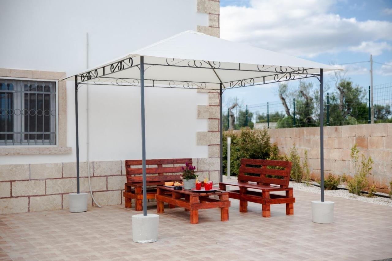 Villetta Mari Con Piscina Esclusiva Nel Salento Capilungo Exterior photo